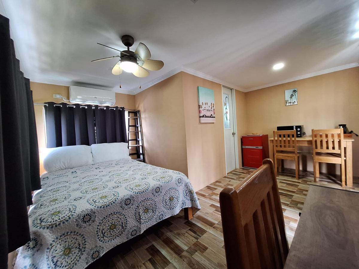 Joe'S Castle Bed & Breakfast Sagbayan ภายนอก รูปภาพ