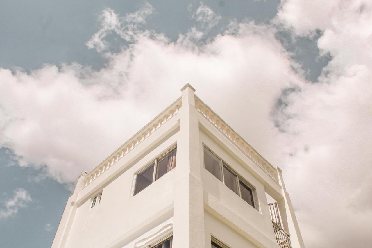 Joe'S Castle Bed & Breakfast Sagbayan ภายนอก รูปภาพ