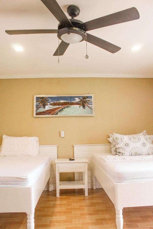 Joe'S Castle Bed & Breakfast Sagbayan ภายนอก รูปภาพ