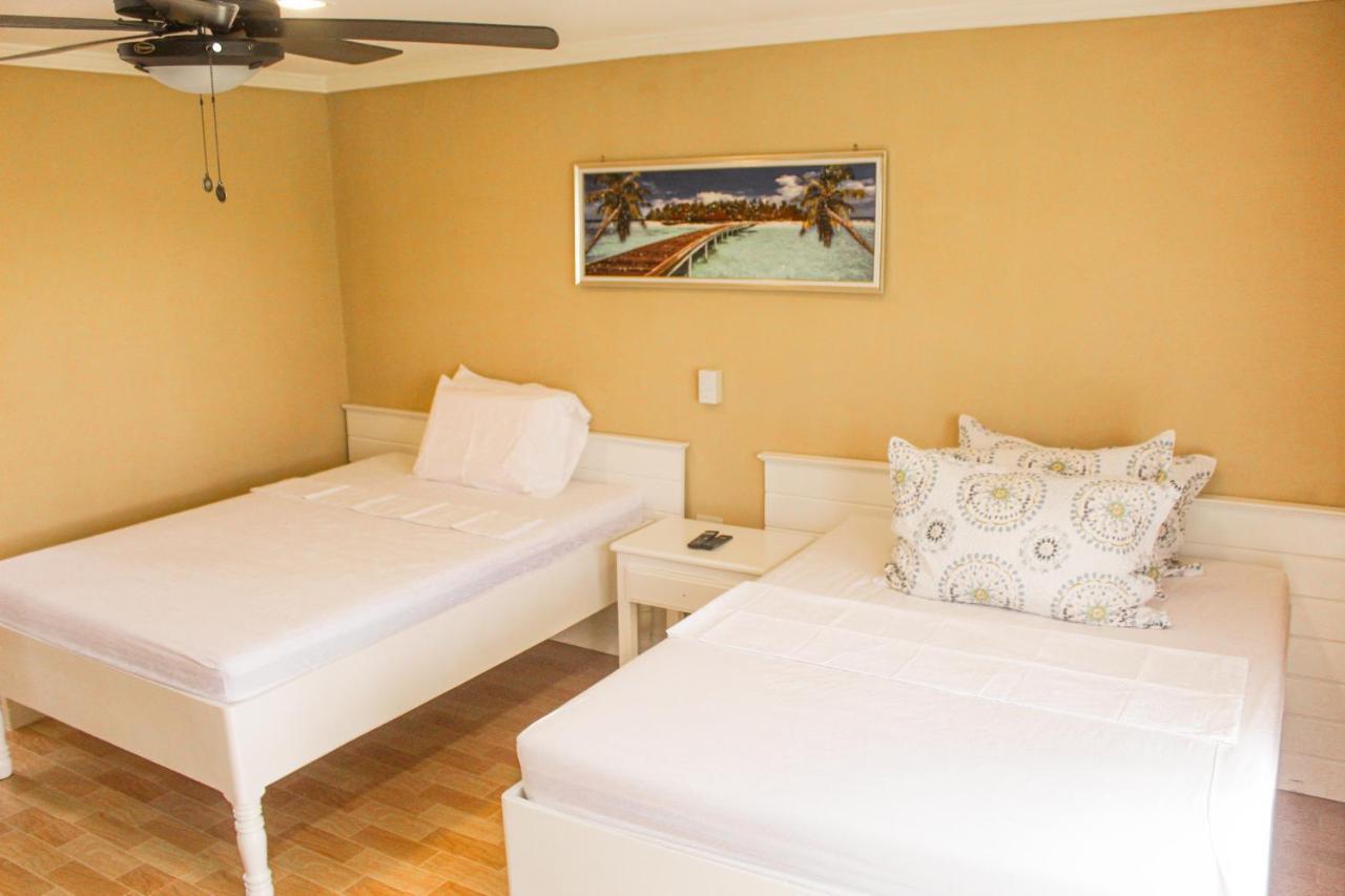 Joe'S Castle Bed & Breakfast Sagbayan ภายนอก รูปภาพ