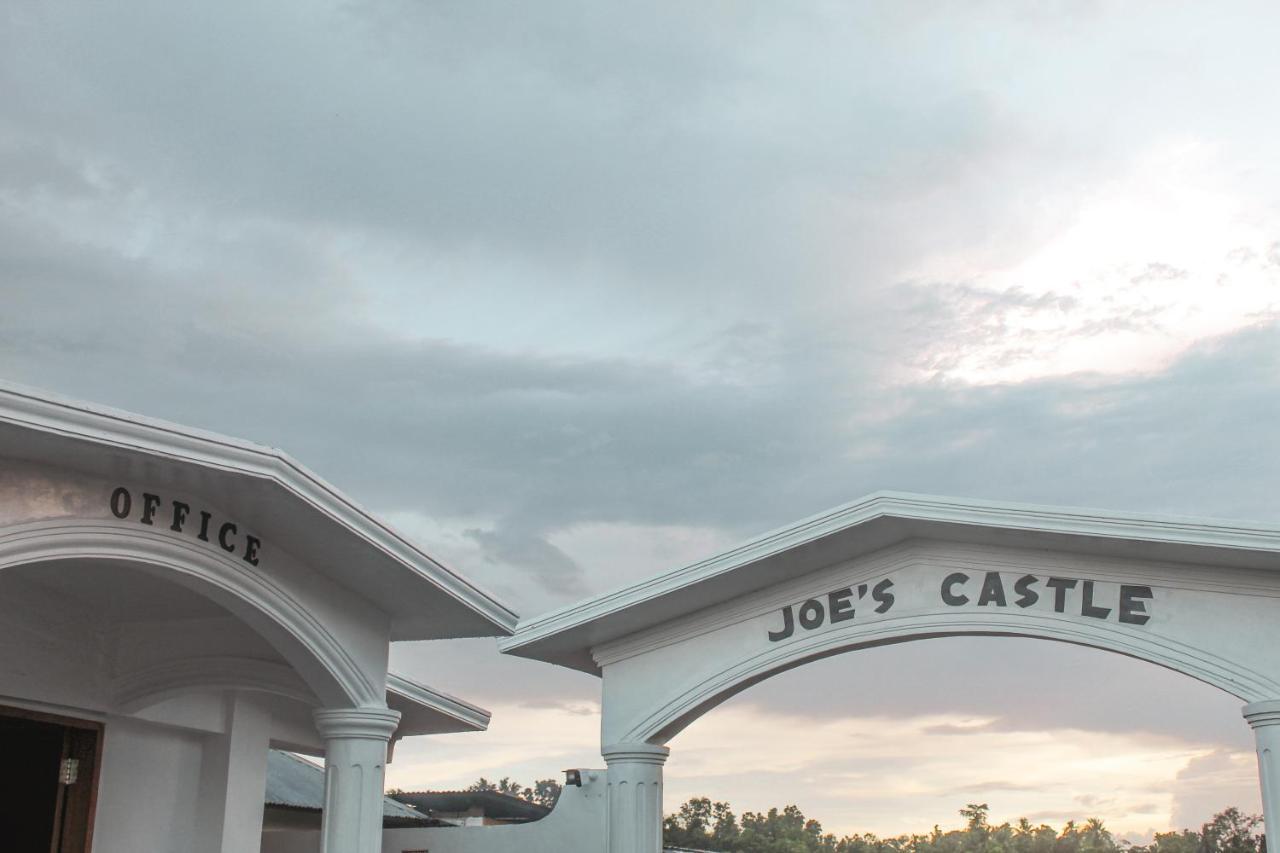Joe'S Castle Bed & Breakfast Sagbayan ภายนอก รูปภาพ
